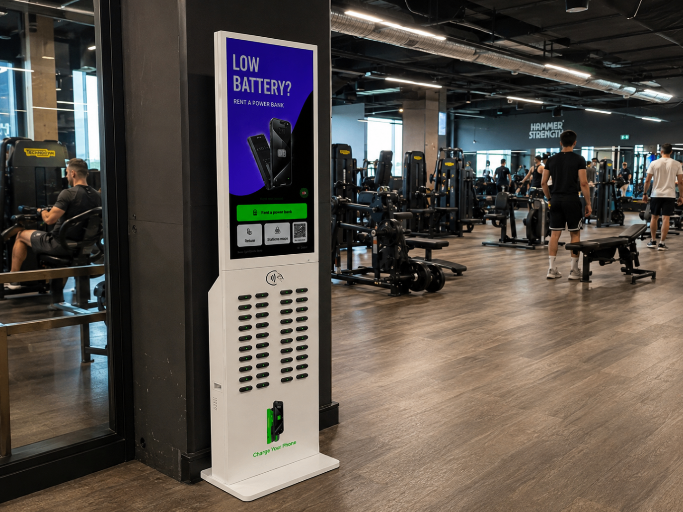 Vybe Station all'ingresso di una palestra